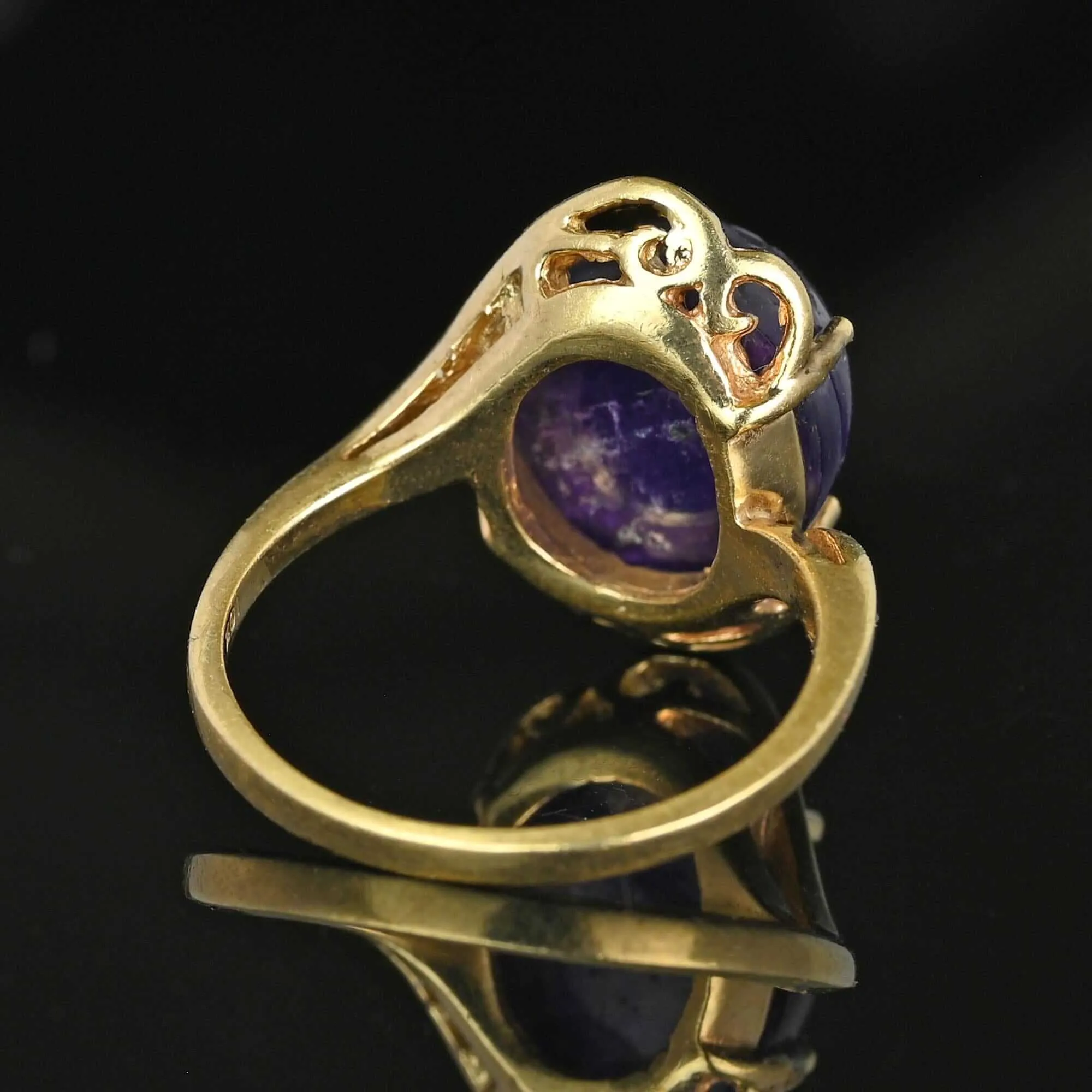 4th Payment Fancy Cut Carved Amethyst Cabochon Ring in Gold