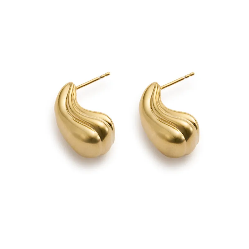 FLOAT OVERSIZED STUDS