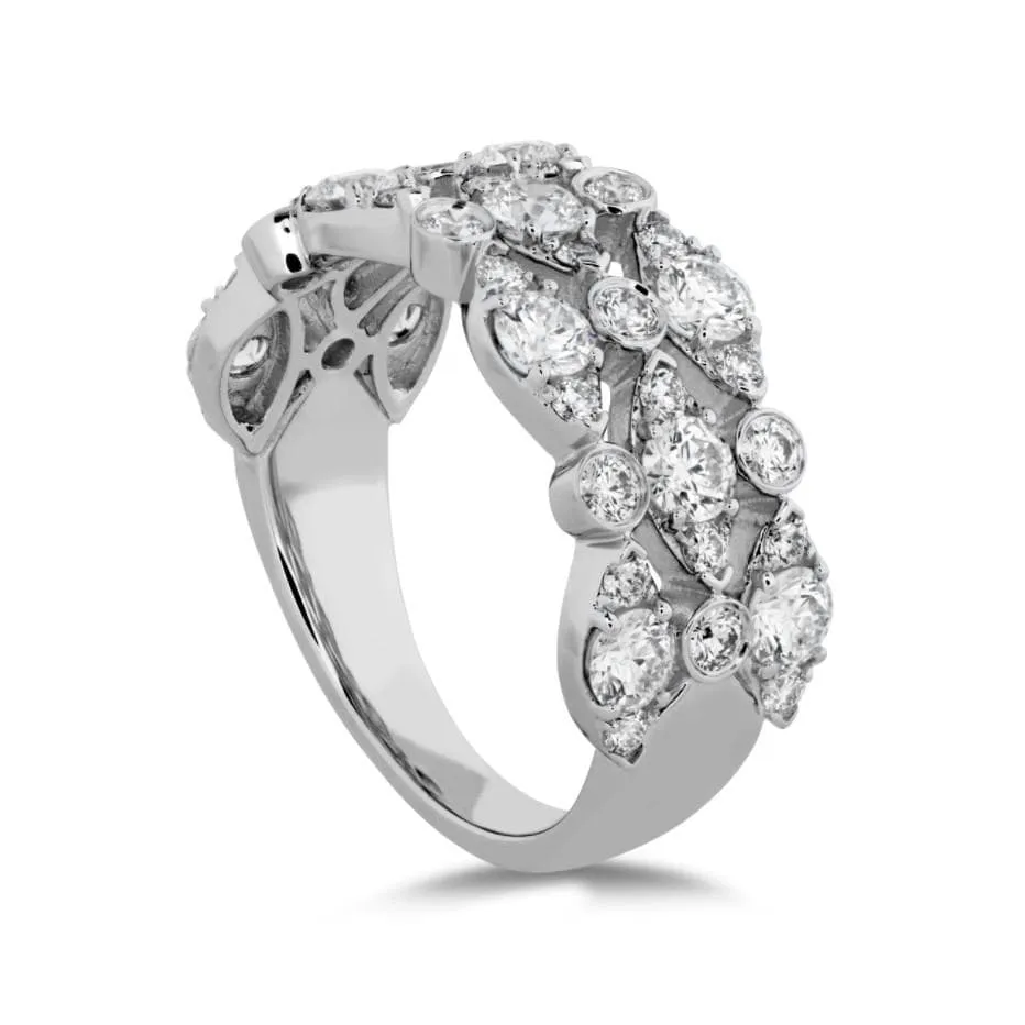 Hearts On Fire Bezel Regal Triple Diamond Set Ring