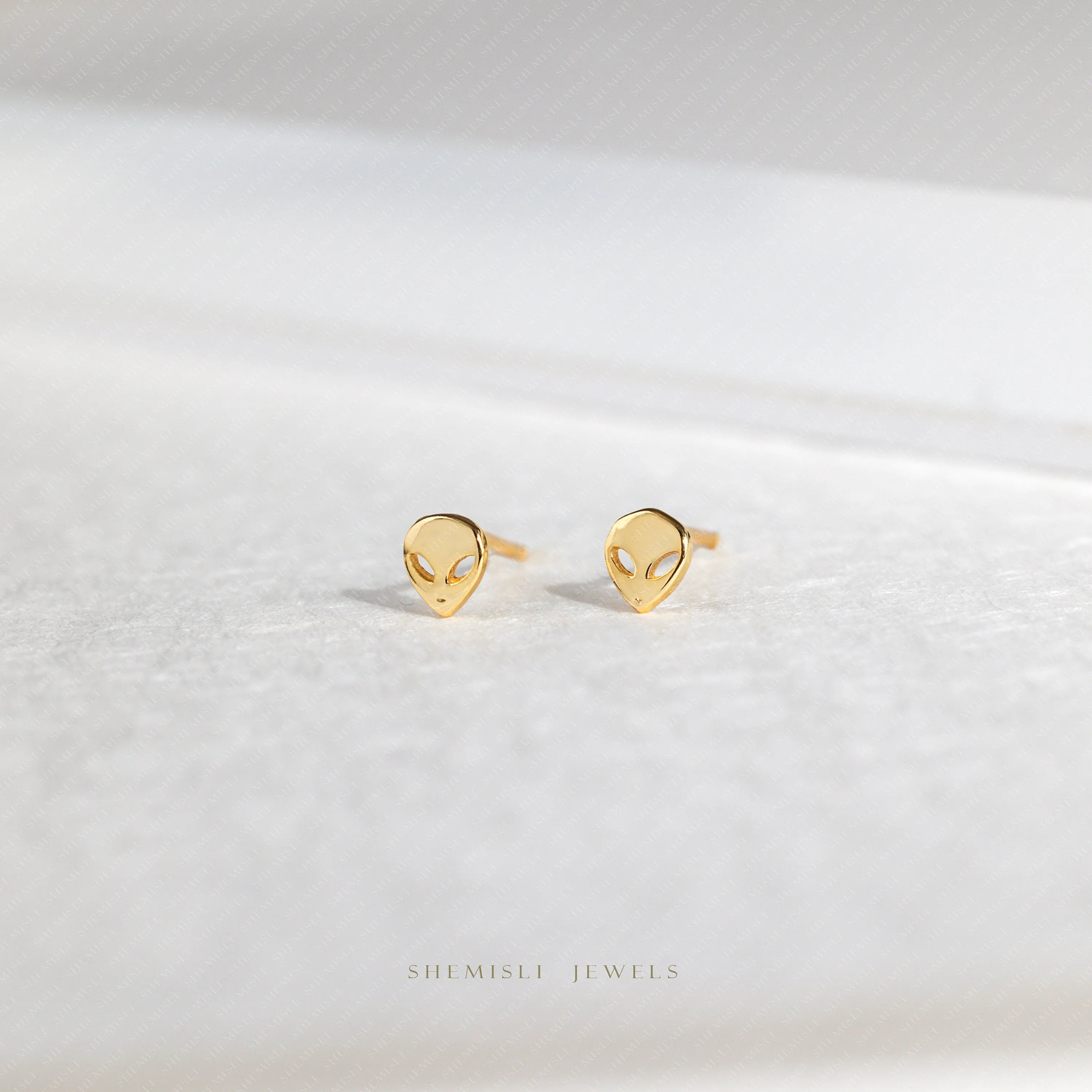 Tiny Alien Studs Earrings, Unisex, Gold, Silver SHEMISLI SS837 Butterfly End, SS838 Screw Ball End (Type A)