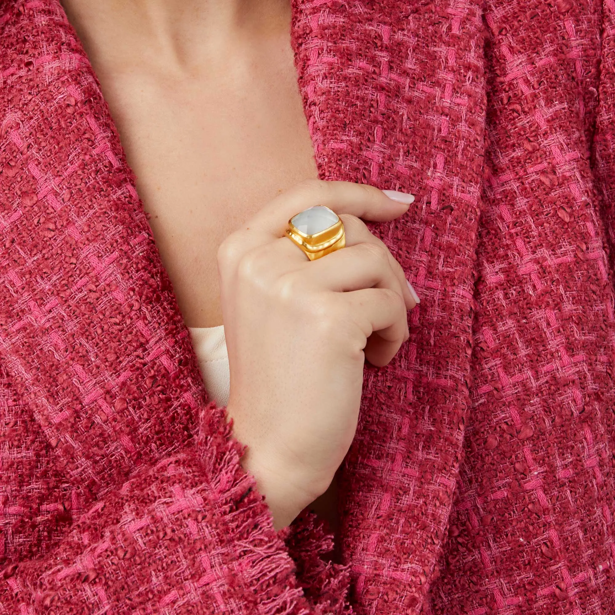 Tudor Statement Ring - Iridescent Peacock Blue