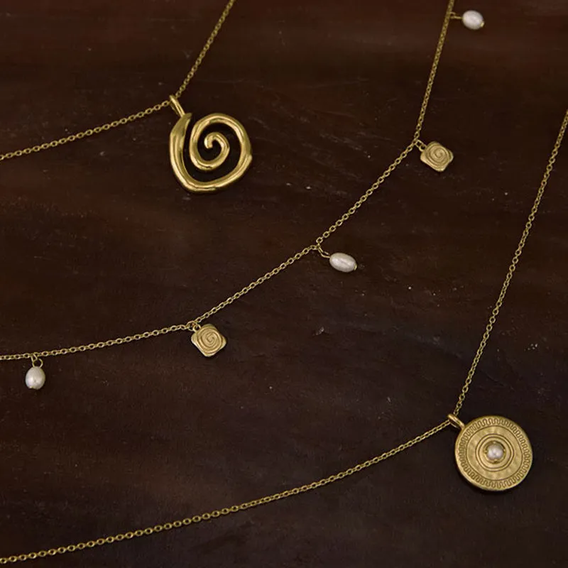 VELVET SWIRL NECKLACE